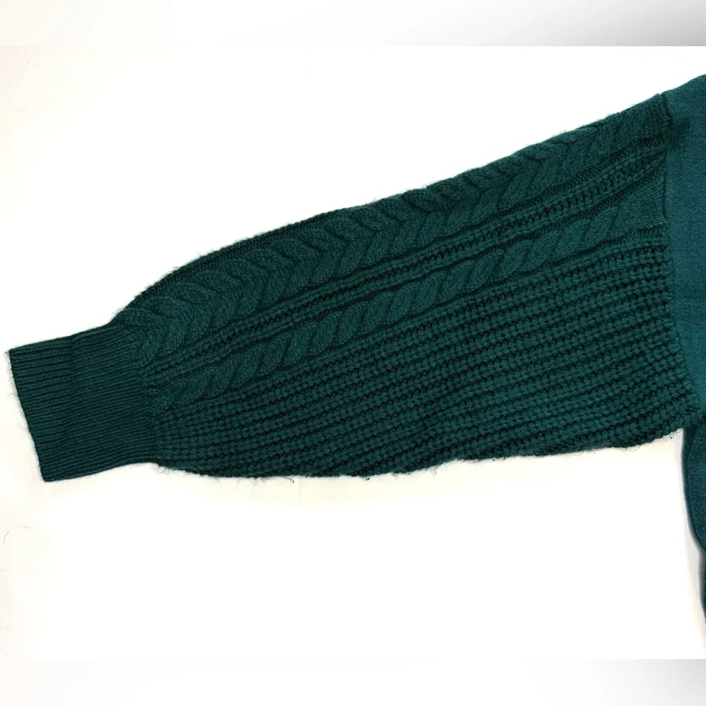Zesica Chunky Cable Knit Long Sleeve Oversized Pullover Sweater Forest Green